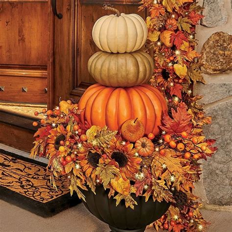 29 Simple But Creative Fall Porch Decorating Ideas Home