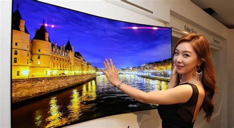 Lg Unveils New Paper Thin Oled Tv That Will Leave You Totally Spellbound