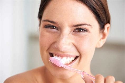 Flash Those Pearly Whites How To Take Care Of Your Teeth And Gums