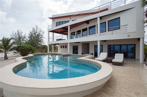 A Four Bedroom Beachfront House In Belize The New York Times