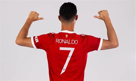 Cristiano Ronaldo Will Wear His Iconic 7 At Manchester United World