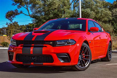 The charger srt ® hellcat redeye revamps the vehicle's interior from the dashboard to the seats with special styling unique to the model, because what's exclusive without the exclusiveness? 2020 Dodge Charger SRT Hellcat Review, Trims, Specs and ...