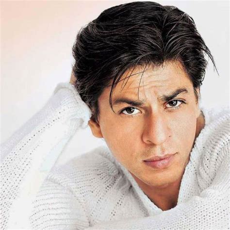 Shahrukh Khan How Shah Rukh Khan Got To Know About Divya Bhartis Death All You Need To Know