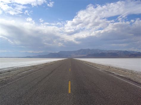 Salt Flats Road Bonneville Salt Flats Utah Salt Flats Flickr