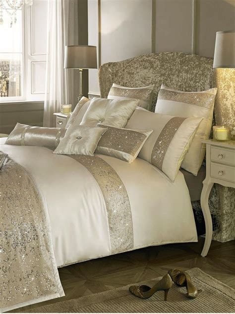 Shop our huge selection of cheap duvet cover set online and bed sheet sets from the best brands. Womens, Mens and Kids Fashion, Furniture, Electricals ...