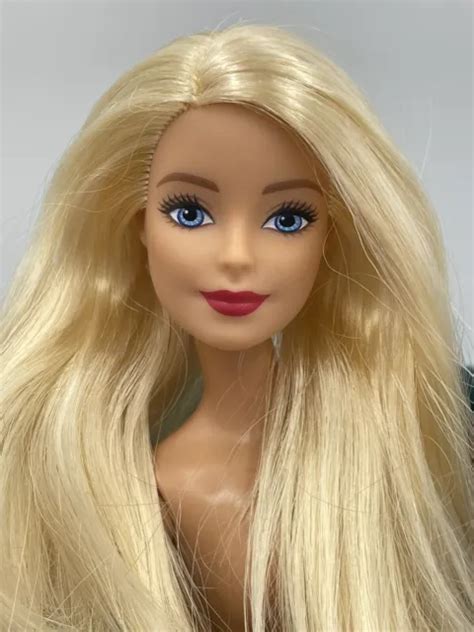 MATTEL BARBIE DOLL Blonde Hair Blue Eyes Red Pursed Lips Nude For OOAK