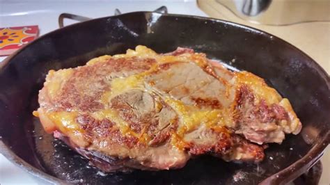Use a skillet that is heavy and the right size for the amount of steak you're cooking. How to Cook Ribeye Steak in a Cast Iron Skillet |Pan ...