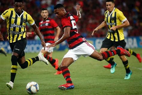 Diego alves, matheuzinho, gustavo henrique, bruno viana e renê. Campeonato Carioca 2019 🔴 "Flamengo 0 x 0 Volta Redonda ...