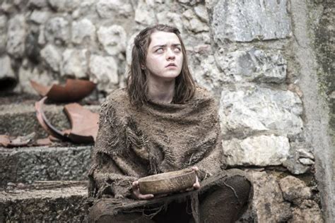 Maisie Williams Topless Photos Was The Game Of Thrones Star Hacked