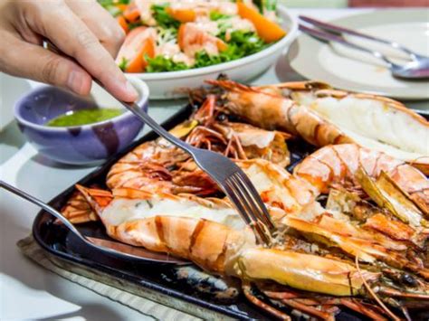 I am a mom working hard to prepare healthy meals for my family that is always on the go! Last Minute Christmas Dinner: 5 amazing dinner ideas and ...