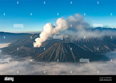 View Of Volcanoessmoking Volcano Gunung Bromobatokkursigunung