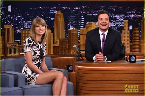 Taylor Swift Gets Nerdy On Tonight Show With Jimmy Fallon Photo