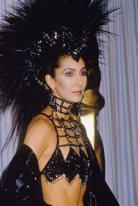 Cher 1986 Oscars Iconic Red Carpet Looks POPSUGAR Fashion UK Photo 6