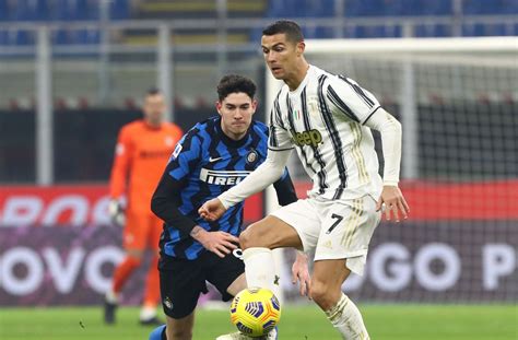 Despite the deserted atmosphere in turin both sides made a lively start to the game, with. Inter Milan 2-0 - Juventus - Serie A Player Ratings