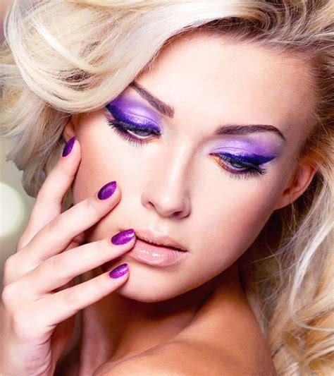 2 Simple Purple Eye Makeup Ideas Tutorials With Pictures Purple Eye