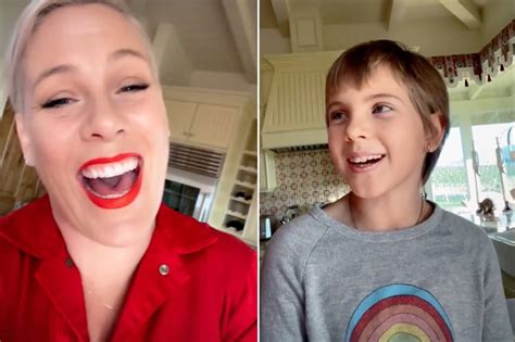 Pink Makes Tiktok Debut With Video Of 9 Year Old Daughter Willow Singing
