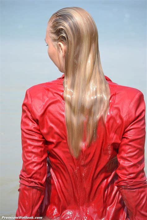Pin By Xuster Xann On Wet Hair Sleek Hairstyles Slicked Back Hair