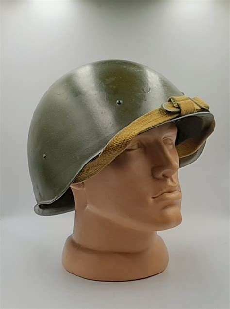 Authentic Soviet Russian Army Steel Helmet Ssh 40 Green Head Protective