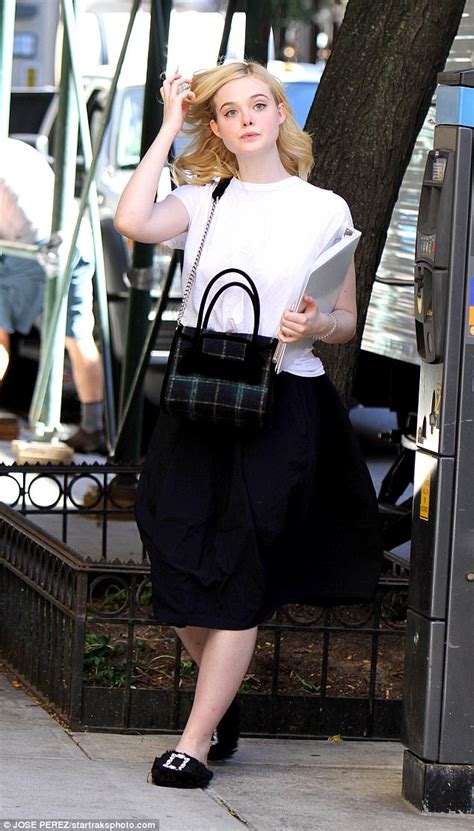 Elle Fanning Is Stylish Arriving To Woody Allen Shoot Daily Mail Online