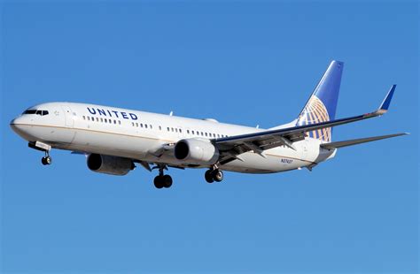 Boeing 737 900 United Airlines Photos And Description Of The Plane