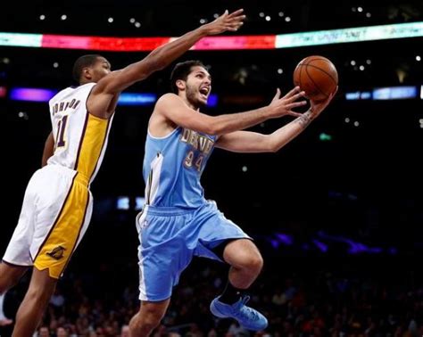Nuggets Evan Fournier Provides 3 Point Shooting Confidence The