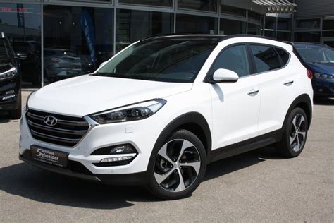 • 2021 hyundai tucson white cream interior first look.(the all new tucson) new car review channel. Hyundai Tucson Polar White zu Verkaufen