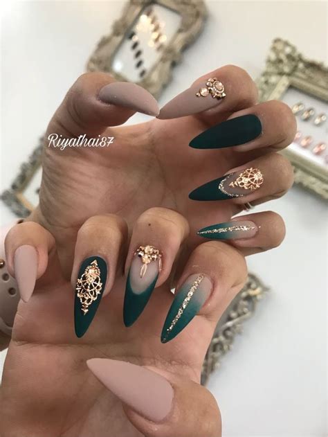 Cookiepower50 In 2020 Emerald Nails Green Nail Designs Best