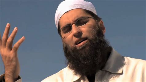 Junaid jamshed was a popular pakistani singer who changed his life during his prime of the singing career and turned into religion and later started singing naat sharifs. Junaid Jamshed Naat - Maula Dil Badal De Full HD - YouTube