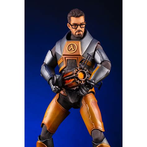 Half Life Gordon Freeman Scale Action Figure