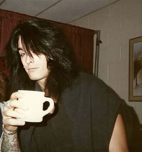 Pin By Merlie On Nikki Sixx Nikki Sixx Nikki Tommy Lee