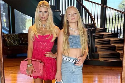 Jessica Simpson Shares The Reason Daughter Maxwell Won T Wear Her Shoes And What She Ll Do