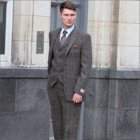 Harris Tweed Brown Blue Herringbone 3pc Suit Cwmenswear