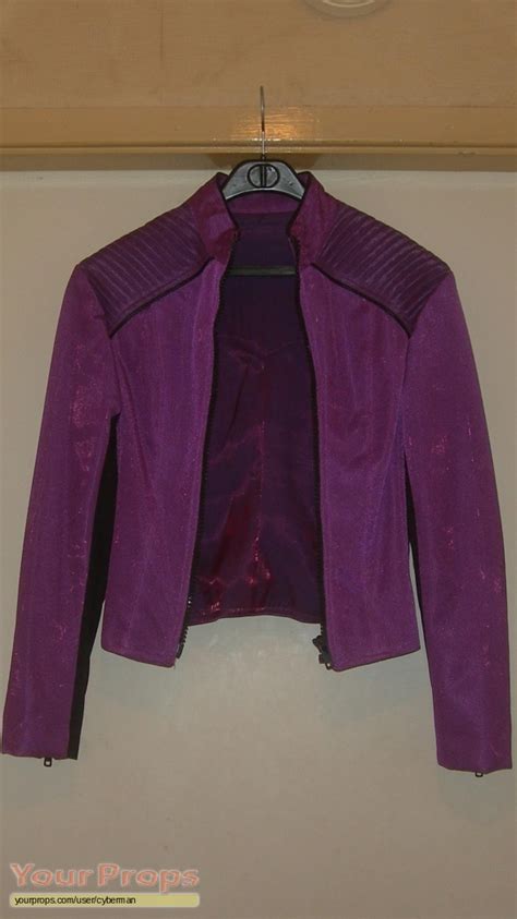 ultraviolet violet s milla jovovich hero purple jacket original movie costume