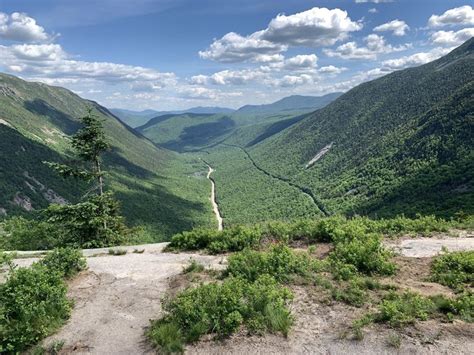 Hike 4000 Miles Of Trails At Crawford Notch State Park In New Hampshire