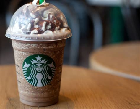 El Frappuccino de Starbucks cumple 25 años y se festejará hoy con esta
