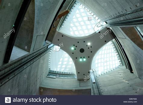 Glass Roof Building Hi Res Stock Photography And Images Alamy