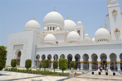 The Verows Uae The Grand Mosque Of Abu Dhabi Sheikh Zayed Grand Mosque