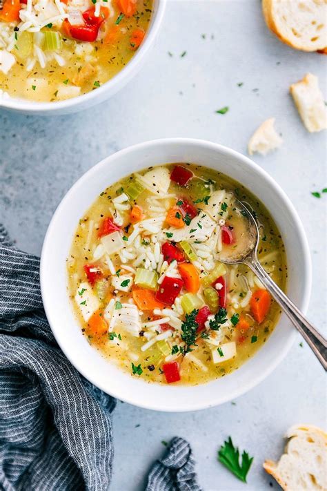 Add garlic then saute without the lid on for 30 seconds. Easy and Quick Chicken and Rice Soup | The Recipe Critic