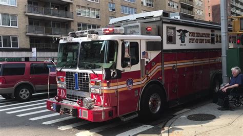 Fdny Rescue 1 Responding Against Traffic And Backing Into A 10 75 All
