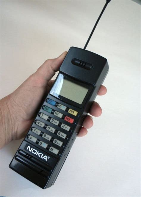 80s Vintage Nokia Pt612 Brick Phone Black 80s By Luxurylife Classic Phones Vintage Phones