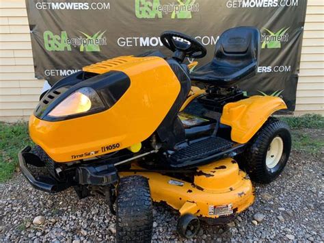 50in Cub Cadet I1050 Riding Lawn Tractor With Only 318 Hours 25 Hp