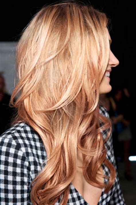 Caramel is typically associated with soft, feminine looks. 30 Do-It-Yourself Hair Color Ideas - Glamour
