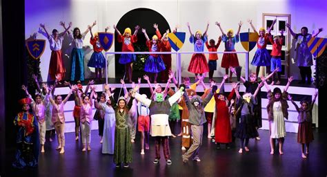 Review Shrek Hits The Stage Nelson Weekly