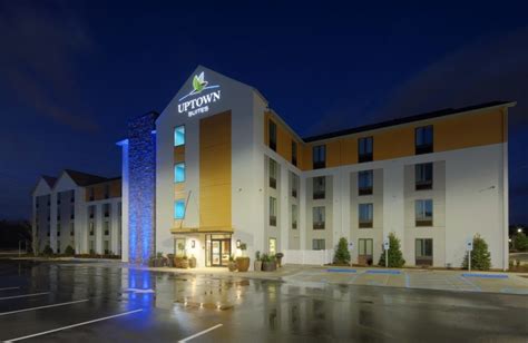 Starwood Capital Group Launches New Extended Stay Brand Uptown Suites
