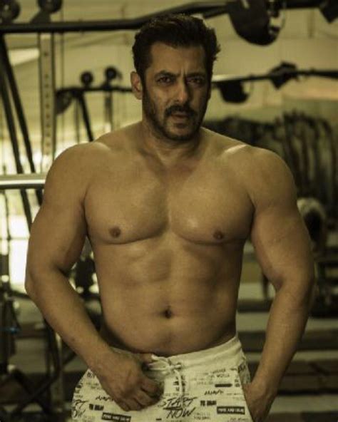Salman Khan Body Wallpapers Top Free Salman Khan Body Backgrounds Wallpaperaccess
