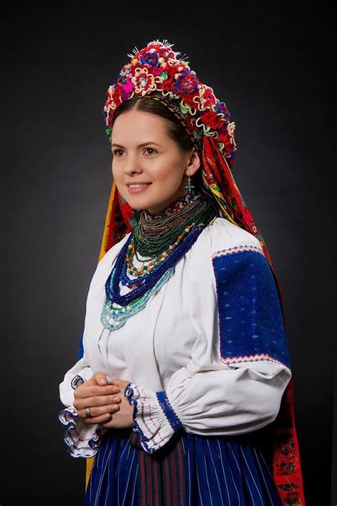 Ukraine Crown Ukrainian Clothing Traditional Outfits Ukrainian Dress