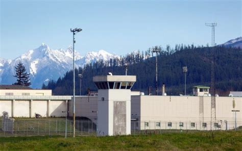 Governor Keeps Warner Creek Correctional Facility Open Kxl