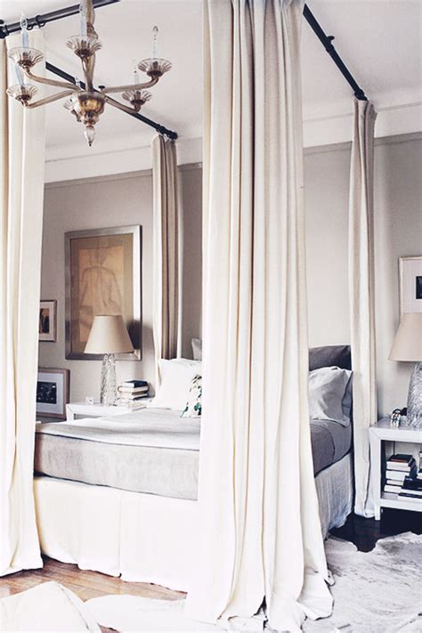 20 Wonderfully Romantic Canopy Beds This Is Glamorous