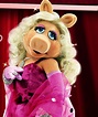 Miss Piggy Could Be Coming To Primetime - Social News Daily