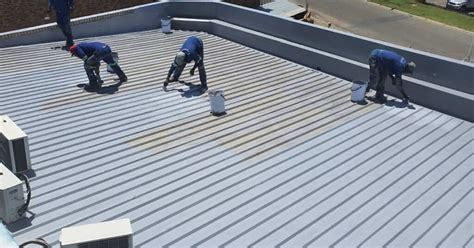 Factors To Consider When Selecting A Roof Coating